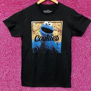 Sesame Street Cookie Lover Portrait Graphic T-Shirt Small